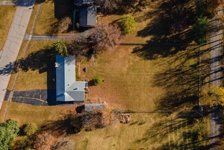 1668 Donelwal Dr, Lexington, KY 40511
