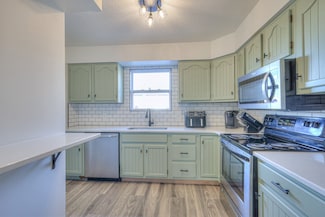 543 River Rock Blvd, Murfreesboro, TN 37128