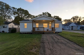 12210 Benson Rd, Mount Morris, MI 48458