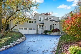 120 Ravine Rd, Hinsdale, IL 60521