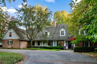 70 Woodley Rd, Winnetka, IL 60093