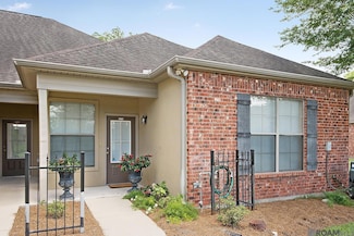 809 Summer Breeze Dr Unit 901, Baton Rouge, LA 70810