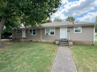 1160 Stubbins St, Bowling Green, KY 42101