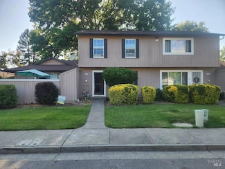 5023 Algiers Ave, Santa Rosa, CA 95409