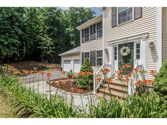 36 Buckingham Ln, Contoocook, NH 03229