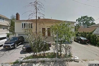 569 Peninsula Blvd, Cedarhurst, NY 11516