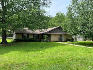 210 Gary Dr, Mena, AR 71953