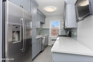 50 Lafayette Place Unit 4E, Greenwich, CT 06830
