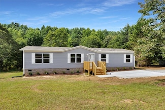 108 Estelle Dr, Williamston, SC 29697