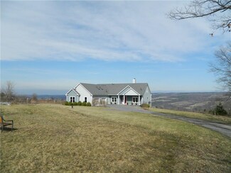 4667 Skyline Dr, Keuka Park, NY 14478
