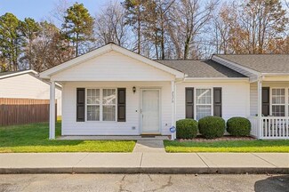 2570 Ambassador Ct, High Point, NC 27265