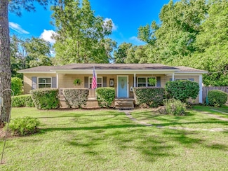 315 Rehwinkle Dr, Tallahassee, FL 32305