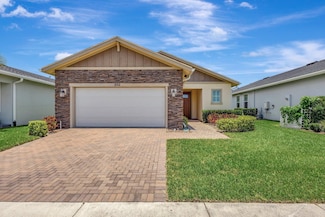 556 SE Mulberry Way, Port Saint Lucie, FL 34984