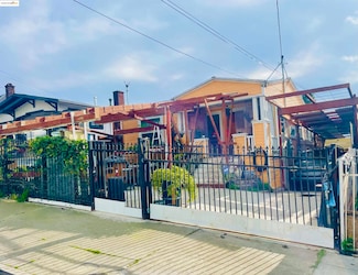 1925 E 27th St, Oakland, CA 94606