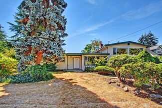 840 14th St SW, Edmonds, WA 98020