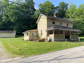 810 Pleasant View Smock Rd, Smock, PA 15480