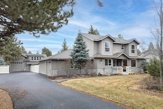 61584 Fargo Ln, Bend, OR 97702