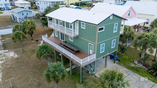 409 W 2nd Ave, Gulf Shores, AL 36542