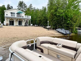 419 N Desmond Dr, East Wakefield, NH 03830