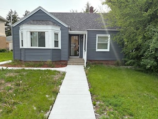 2825 N 62nd St, Milwaukee, WI 53210