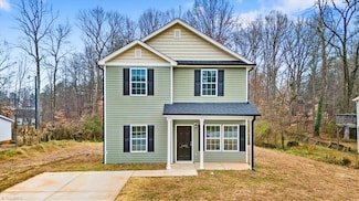 1450 London Dr, High Point, NC 27260