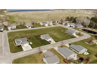 543 Coleman Ave E, Eden Valley, MN 55329