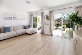 2340 Caringa Way Unit B, Carlsbad, CA 92009