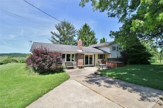 3095 Powelson Dr, Nashport, OH 43830