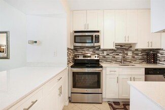 15465 Lakes of Delray Blvd Unit 204, Delray Beach, FL 33484