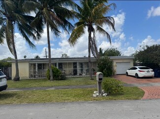 3340 SW 104th Ct, Miami, FL 33165