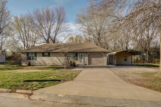 519 Wilson Way, Marshfield, MO 65706