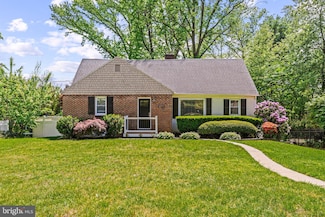 226 Hutchinson Ave, Haddonfield, NJ 08033