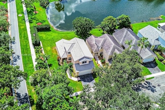 2913 Myrtle Oak Cir, Davie, FL 33328
