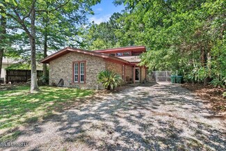 3316 Seabass Rd, Gautier, MS 39553
