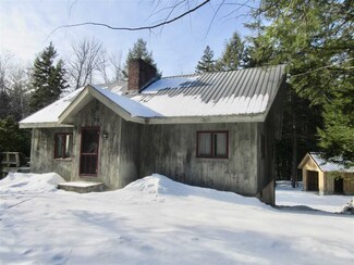 535 Lowell Lake Rd, Londonderry, VT 05148