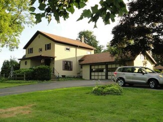 329 Old Preemption Rd, Lyons, NY 14489