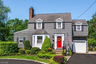 178 Walnut St, Livingston, NJ 07039