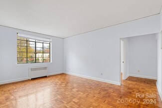 1121 Myrtle Ave Unit 33, Charlotte, NC 28203