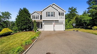 68 Clearview Dr, Richmond, RI 02892