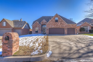 7717 S 92nd Place E, Tulsa, OK 74133