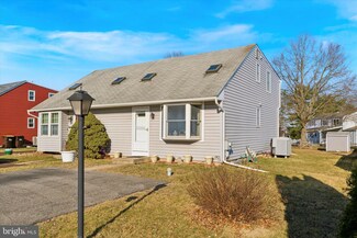 514 Spring Hill Dr, Harleysville, PA 19438