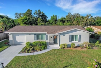 316 Dorchester Dr, Venice, FL 34293