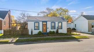 101 Maple St, Wyoming, OH 45215
