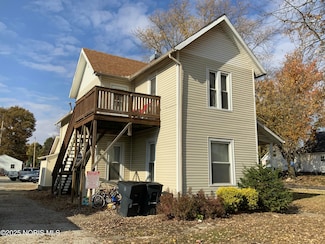 542 S Main St, Bowling Green, OH 43402
