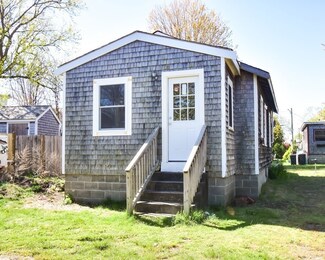 20 Linwood St, Marshfield, MA 02050