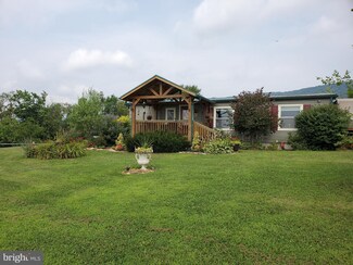 3140 Mountain Rd, Hamburg, PA 19526