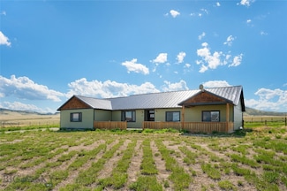 38 Clark Dr, Three Forks, MT 59752