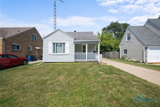 1664 Gould Rd, Toledo, OH 43612