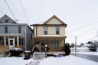 1243 S Float Ave, Freeport, IL 61032