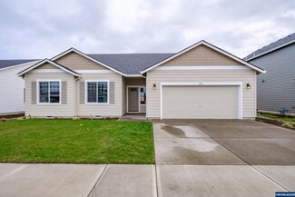 780 Kalmia Ave, Gervais, OR 97026